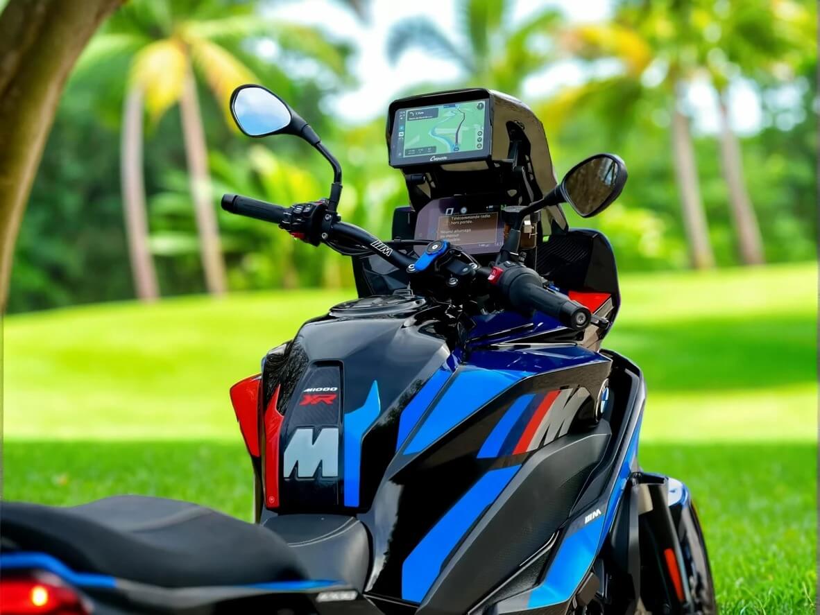 2025 Spring’s Best Motorcycle Routes: Ride with Carpuride CarPlay Disp