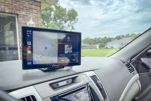 Best Portable CarPlay and Android Auto Display in 2024